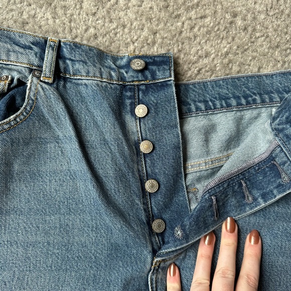 Boyish the Billy Jean - Picture 5 of 5